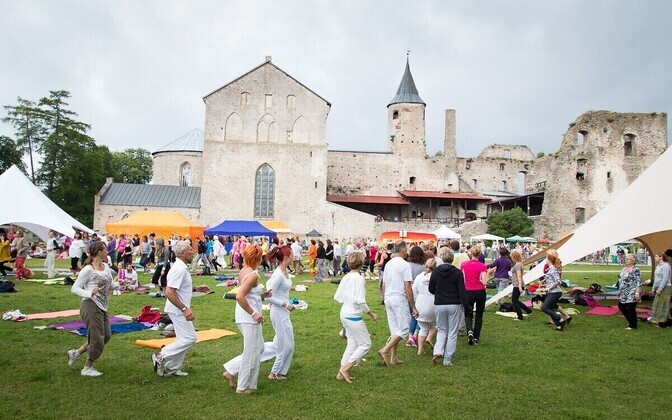 Haapsalus algas joogafestival