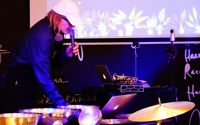 World Music Orchestra esitlus