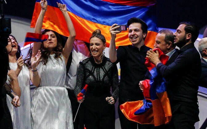 Eurovisiooni finalistide väljakuulutamine, Aserbaidžaani meeskond