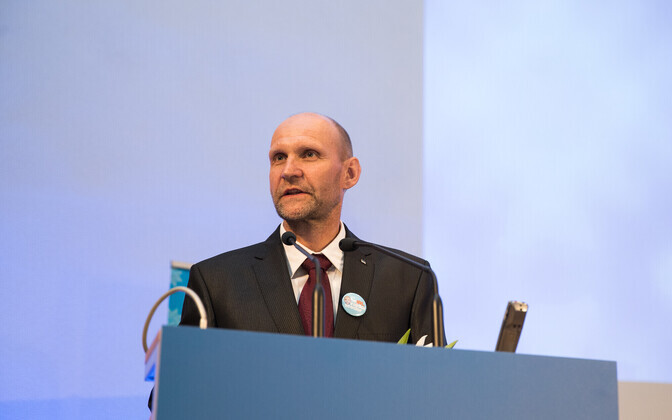 На пост председателя IRL баллотируются Кайа Ива и Хелир-Валдор Сеэдер.