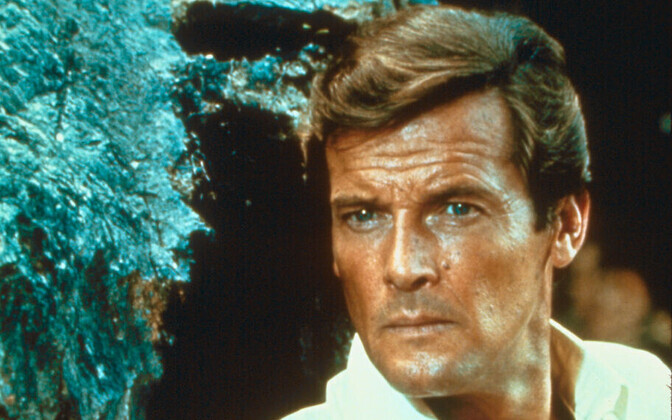 Roger Moore filmis 