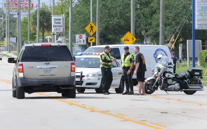 Floridas sai tulistamises surma kuus inimest.