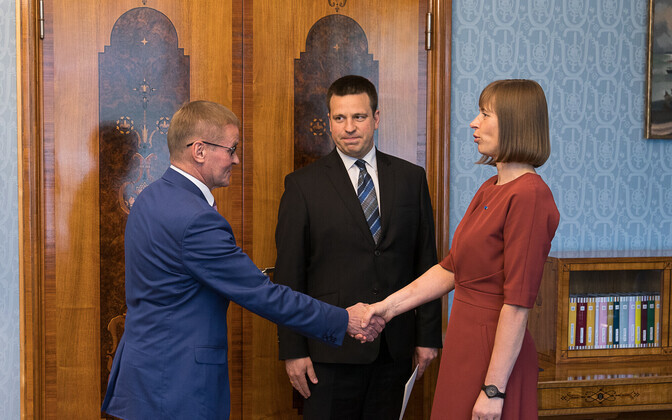 Яак Ааб, Юри Ратас и Керсти Кальюлайд.