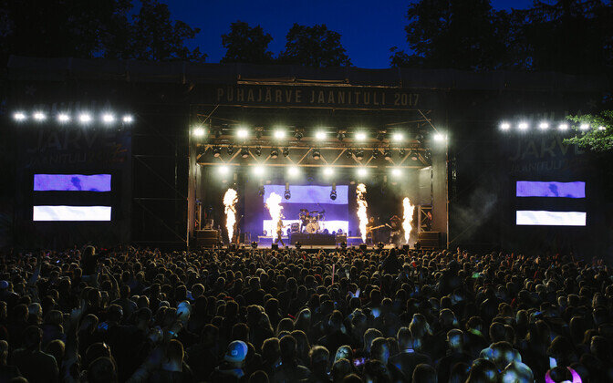 Pühajärve jaanitule teine päev