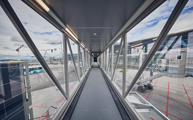 Vesterbacka tunneli lõppjaam asuks Vantaa lennujaamas.