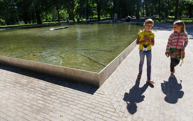 Коплиский кладбищенский парк после ремонта.