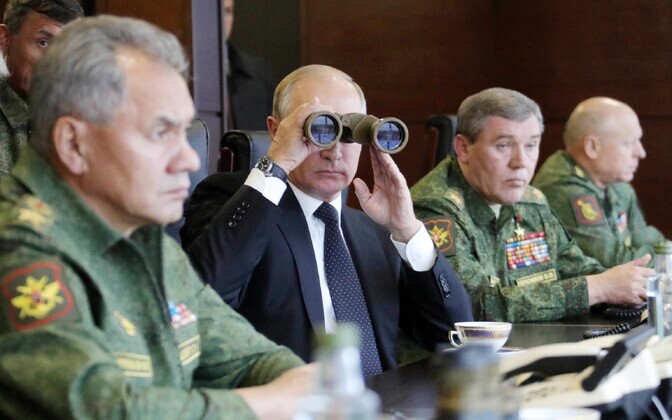 Владимир Путин на учениях 