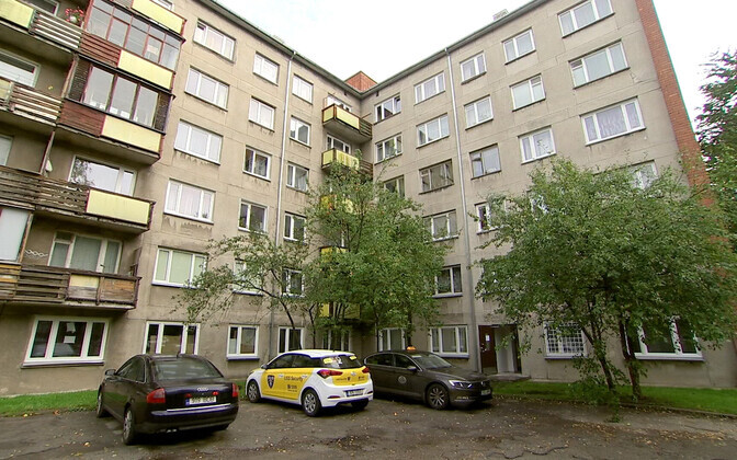 Пока пункт обмена шприцев работает по два часа в день три раза в неделю.