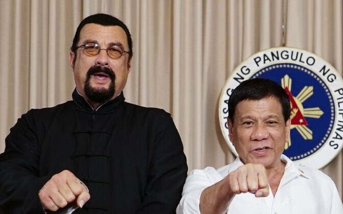 Steven Seagal kohtus Manilas president Dutertega.