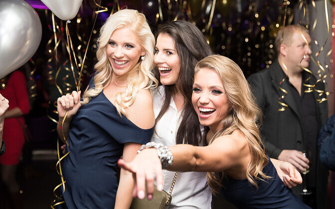 La La Ladies plaadiesitlus