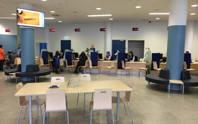 В бюро обслуживания полиции пропали очереди.