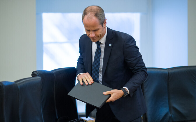 Правительство обсуждает акцизы на алкоголь.