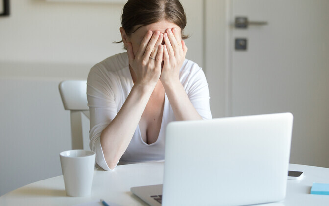 Töökiusamise ilminguks on liialt suur töökoormus, lepinguline ja emotsionaalselt pingeline töö.