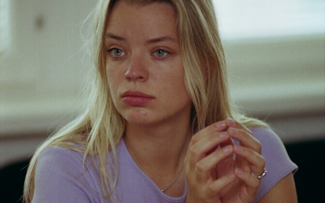 Tele -ja raadiosaadete juht ning toimetaja Grete Lõbu. 2001