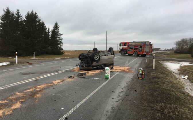Liiklusõnnetus Tallinn-Narva maanteel.