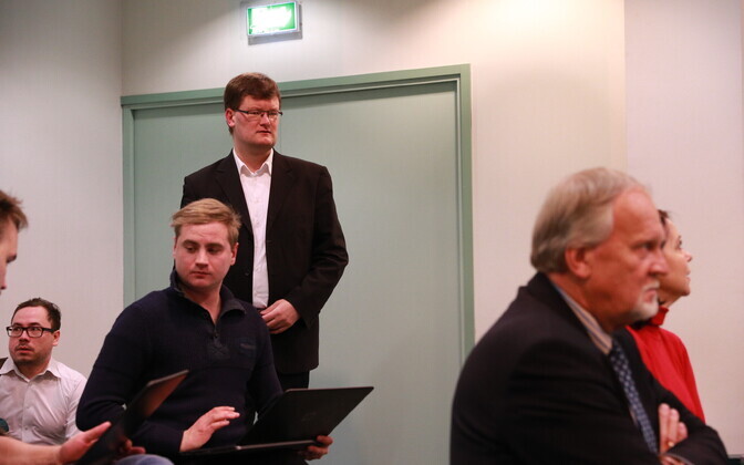 6 февраля. Харьюский уездный суд. Эдгар Сависаар на заседание не пришел.