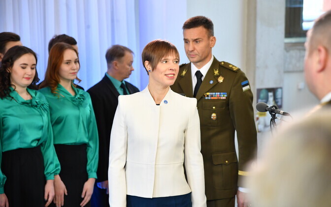 Президент Эстонии Керсти Кальюлайд в нарвском колледже.