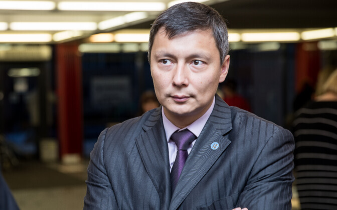 Михаил Кылварт.