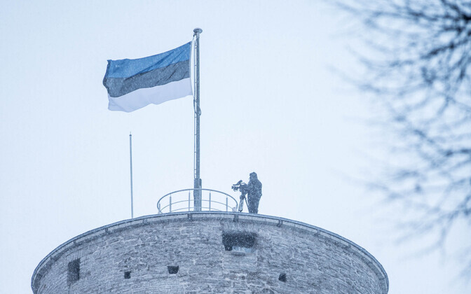 Festive flag-raising ceremony at Tall Hermann Tower in Tallinn on Saturday morning. Feb. 24, 2018.
