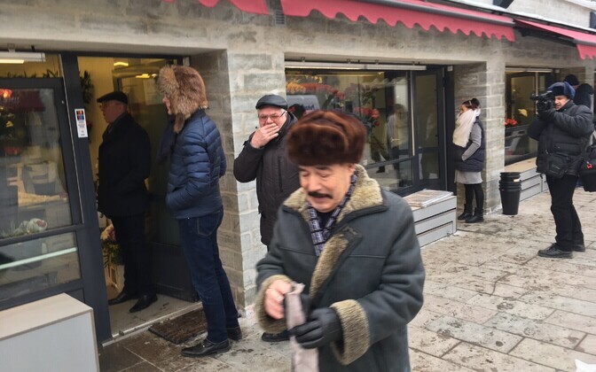 Lillemüük Viru tänaval.