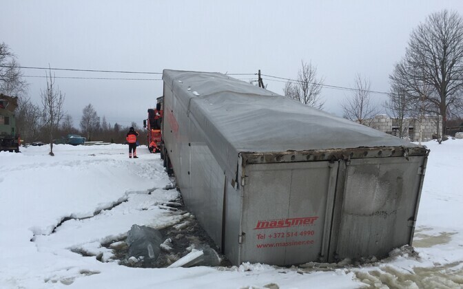 Veok tõmmati Peipsi järvest välja.