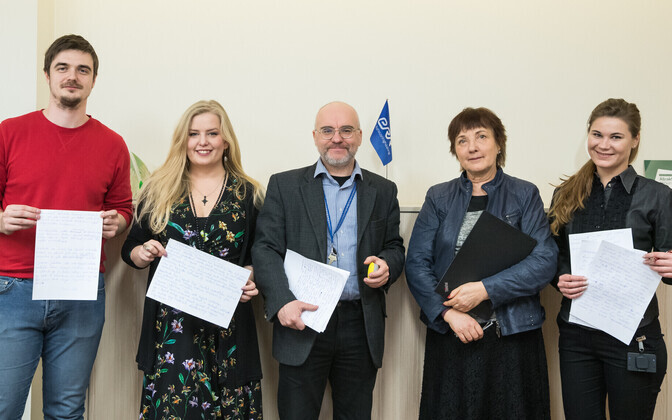 ERR-i esindajad kirjutasid e-etteütlust, Taavi Libe, Ingrid Peek, Erik Roose, Tiia Teder, Irina Satsuta