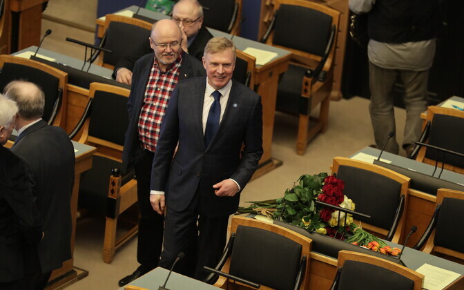 Новое правление Рийгикогу: Калле Лаанет, Эйки Нестор и Энн Ээсмаа.