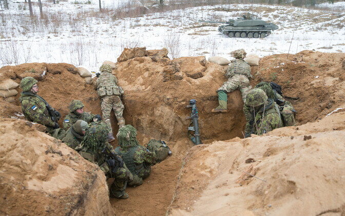 Kuperjanovlased harjutasid soomustehnika vastu kaitselahingute pidamist.