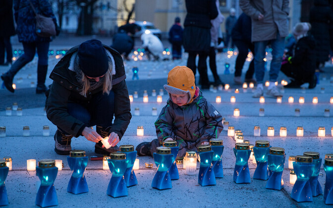 На площади Вабадузе почтили память депортированных