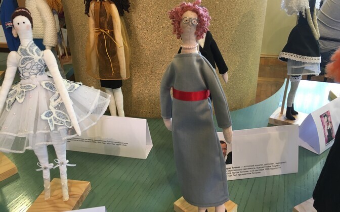 Näitust saab aprillikuus vaadata Jõhvi raamatukogus