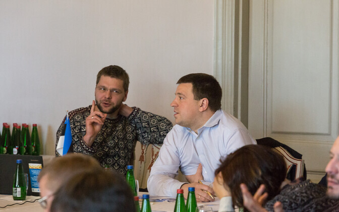 Valitsus arutas Sagadis riigi eelarvestrateegiat.