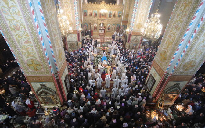 В Таллинне прощаются с митрополитом Корнилием.