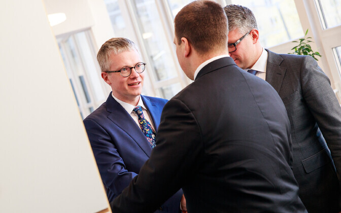 В понедельник днем Юри Ратас и Янек Мягги встретились с журналистами.