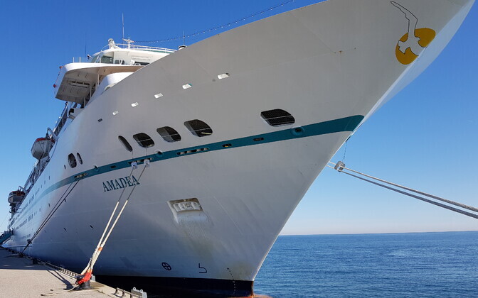 Круизное судно Amadea на Сааремаа.