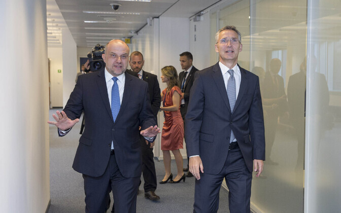 Kaitseminister Jüri Luik kohtus NATO peasekretäri Jens Stoltenbergiga.