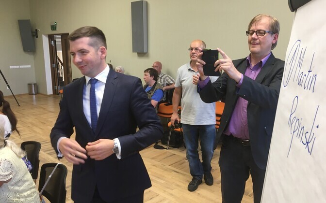 Martin Repinski pärast vallavanemaks valimist.
