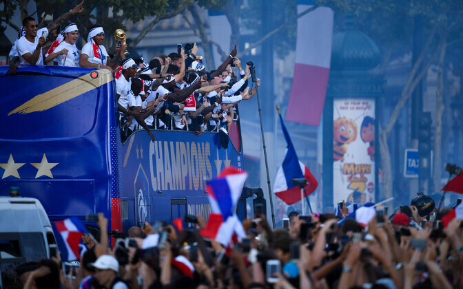 Prantsusmaa jalgpallikoondis jõudis kodumaale