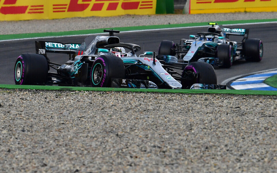 Lewis Hamilton ja Valtteri Bottas