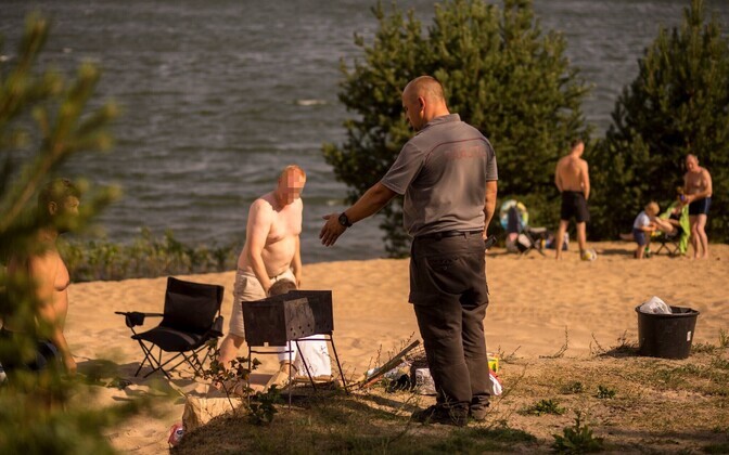 Vaatamata suurele tuleohule leidis päästeamet siiski inimesi, kes looduses grillivad.