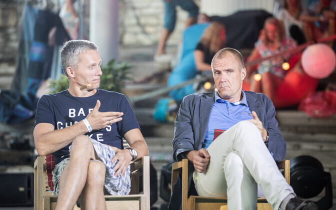 Первый день Фестиваля мнений.