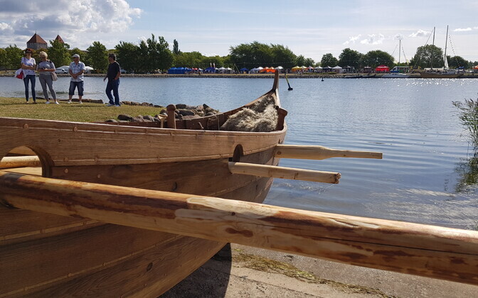 Kuressaares veeskati viikingilaev.