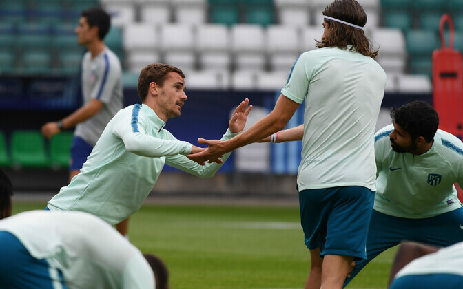 Футболисты 