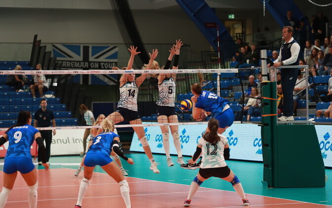 Эстонские волейболистки уступили Финляндии.