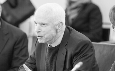 Senator John McCain during his last visit to Estonia in December 2016.