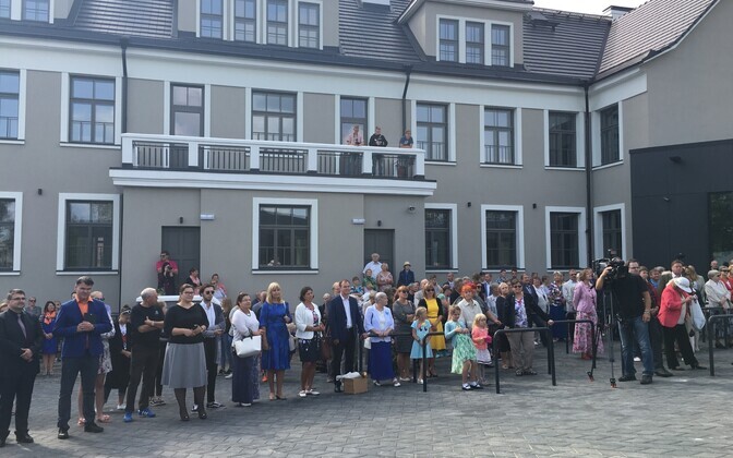 Rapla riigigümnaasiumi avamine.
