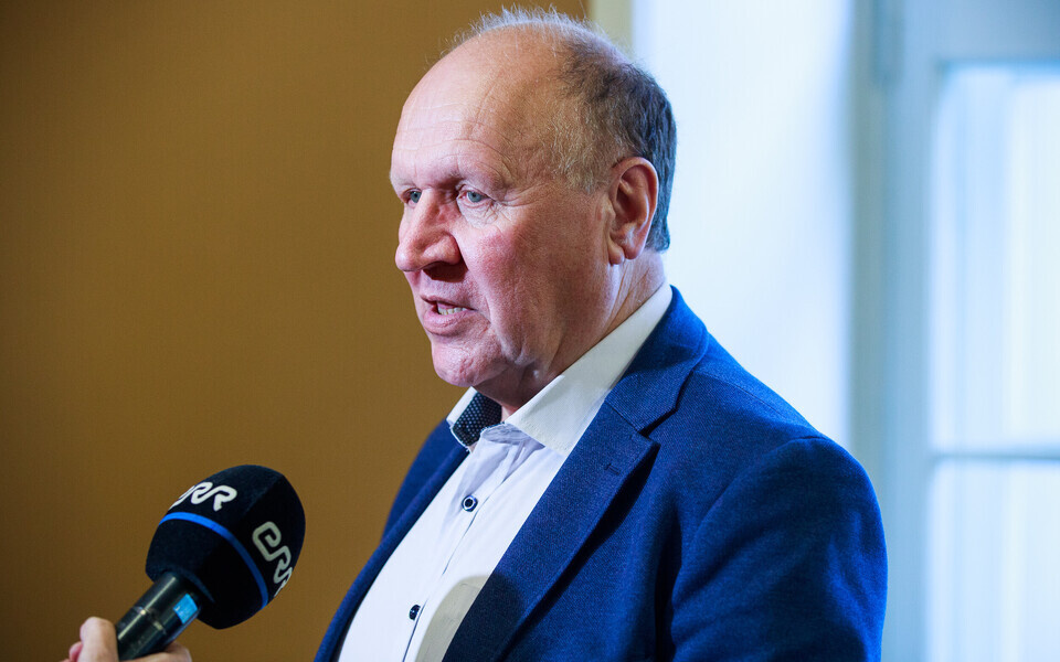 Март Хельме.