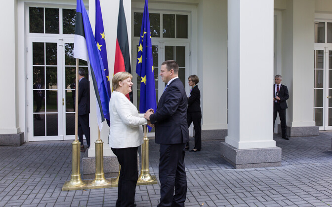 Юри Ратас встретился в Вильнюсе с Ангелой Меркель.