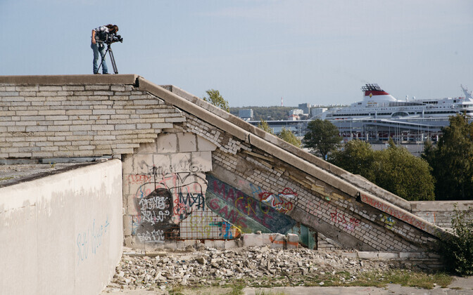 Разрушающийся Горхолл.
