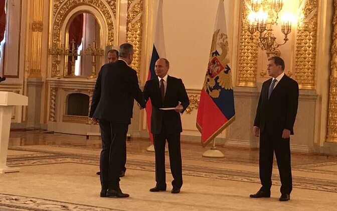 Suursaadik Margus Laidre andis Vladimir Putinile üle volikirja