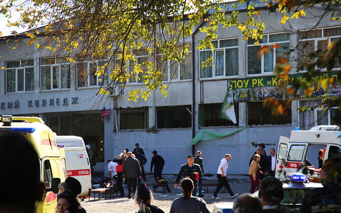 Sündmuskoht Kertši linnas polütehnilise kolledži juures.